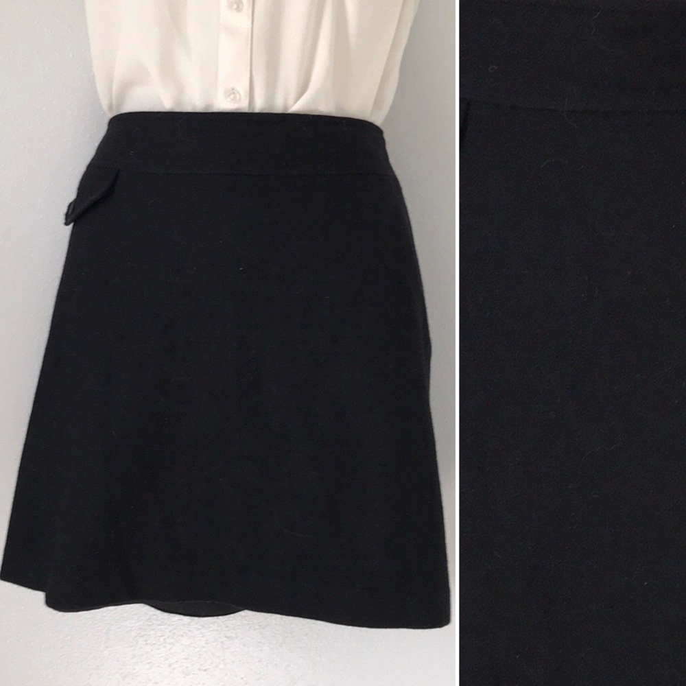 Banana Republic mod black wool mini skirt.